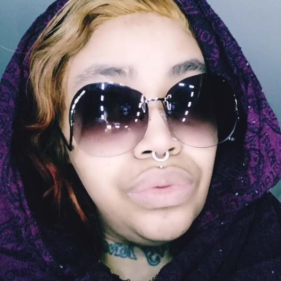 "Phenomenal Woman" Sunnies by HCB - Picture 2 of 7